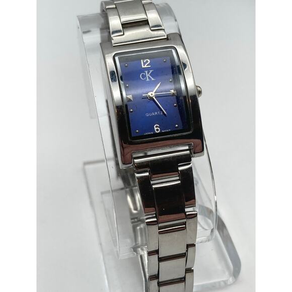 Vintage Calvin Klein CK Women\'s Tank Watch 17mm - Fresh Battery - Wrist 6.25\